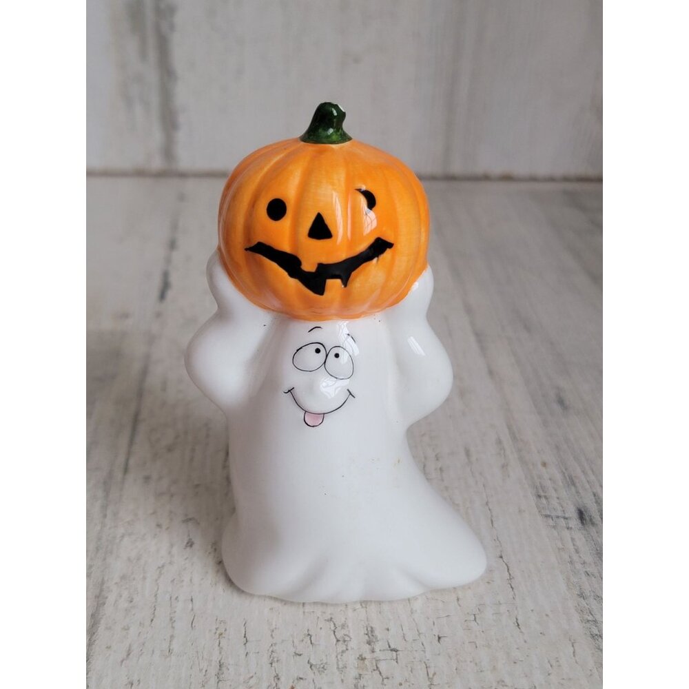 Vintage ceramic‎ ghost holding pumpkin Halloween figure
